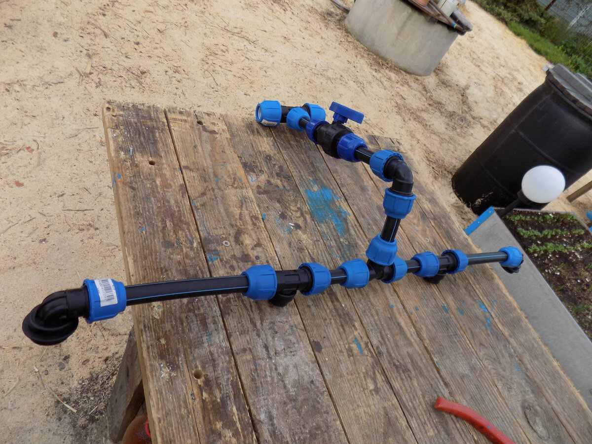 Узел присоединения гряды к магистрали.