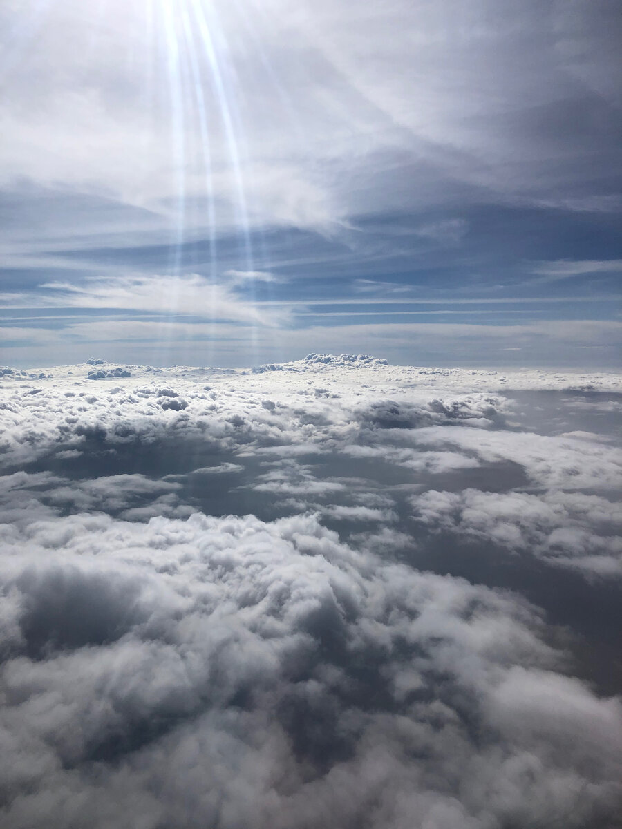 Вид из иллюминатора.