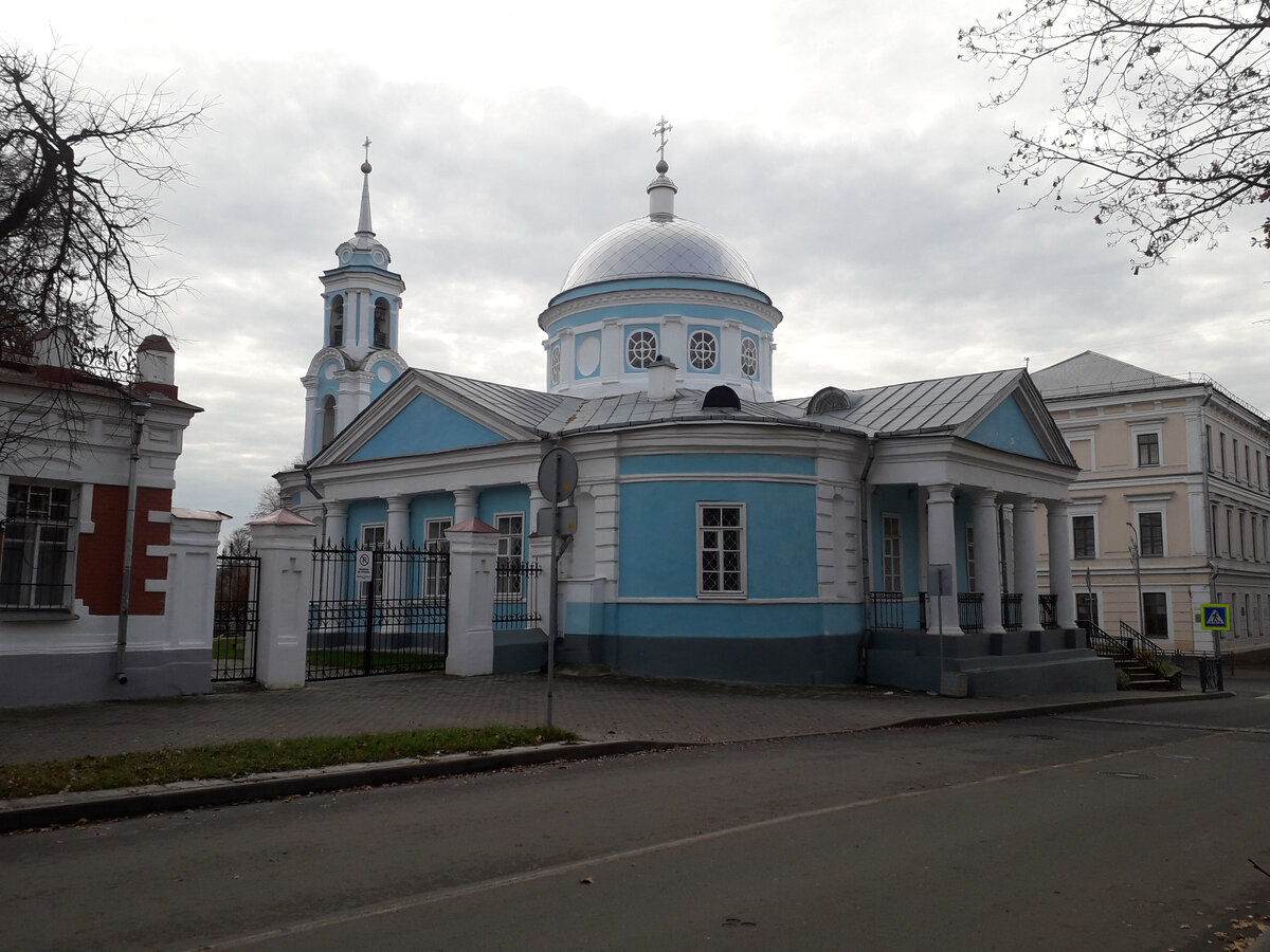 Псков: Церковь Успения Пресвятой Богородицы с Полонища | Интересные факты  от МСИ | Дзен