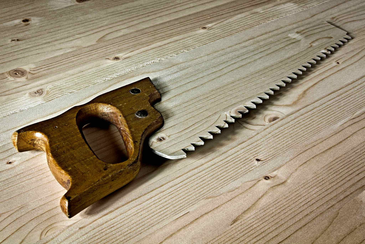 Деревянная пила с деревянным лезвием