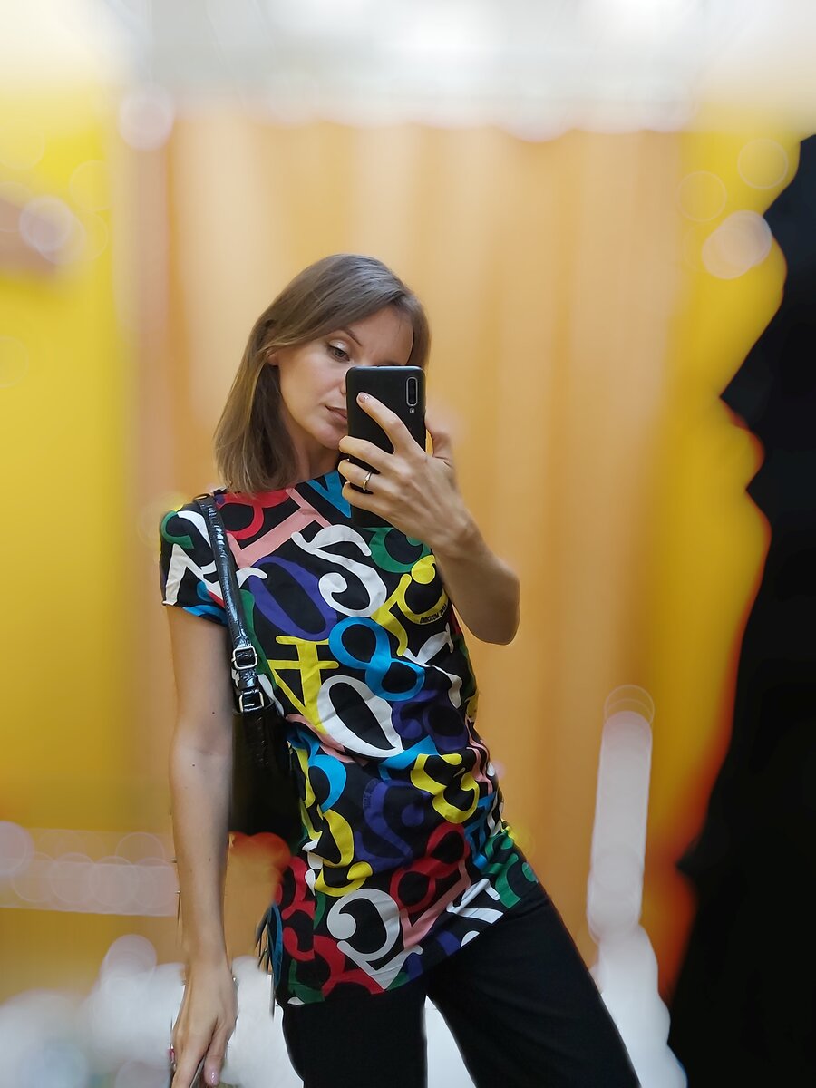 туника Love Moschino, 750 руб.