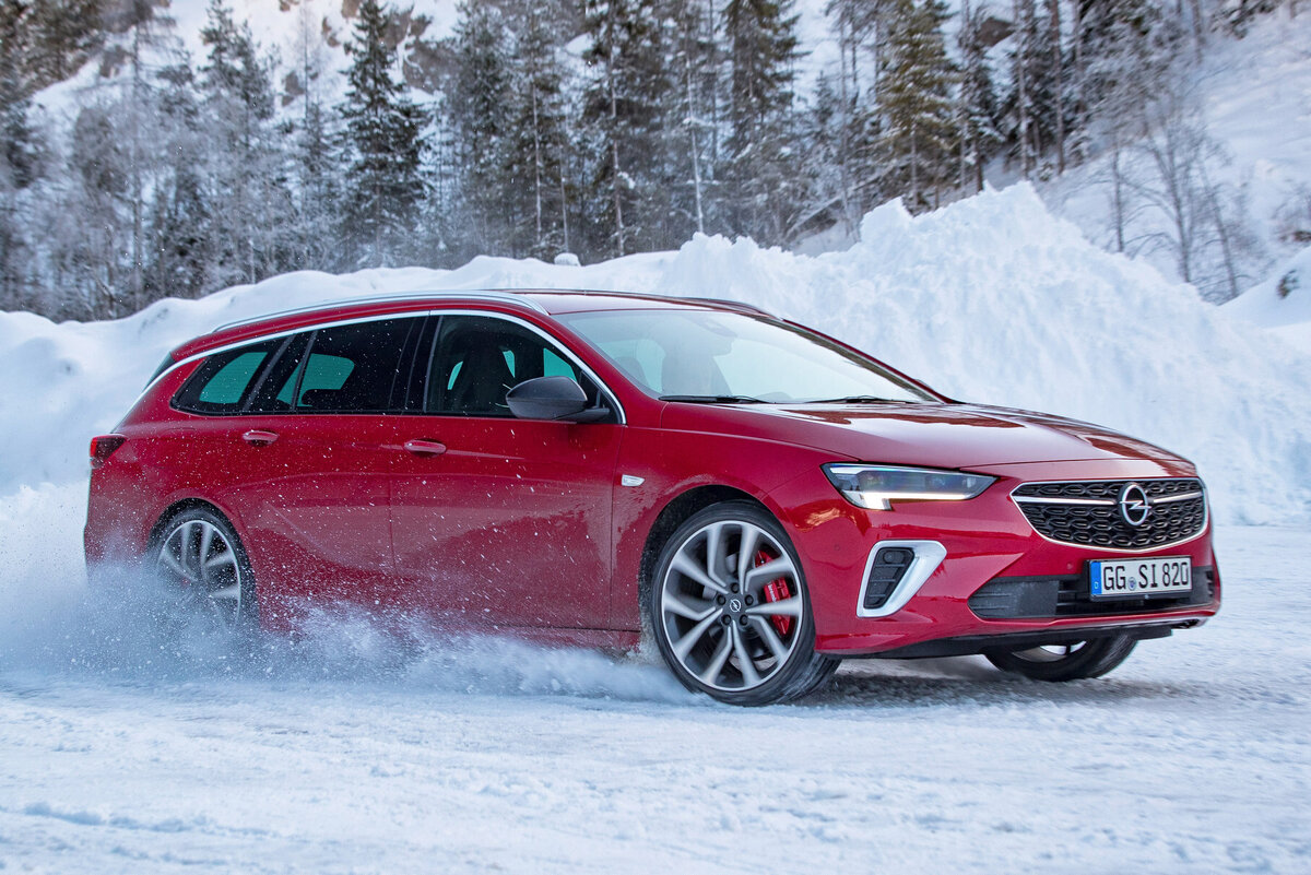 Opel Insignia 2021