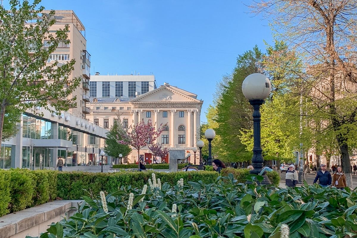    Дом книги на улице Красной - одно из значимых мест для местных жителей.