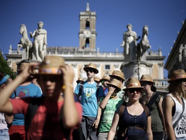   © AP Photo / Gregorio Borgia