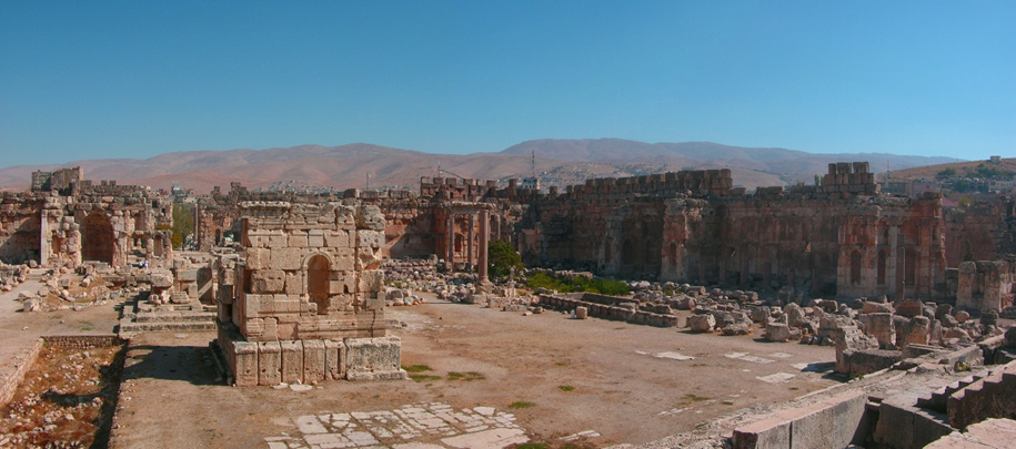 Фото и иллюстрации взяты из открытых источников и принадлежат их авторам