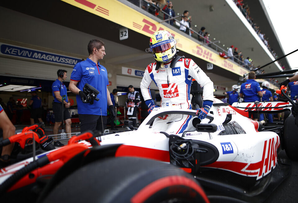    Хельмут Марко объяснил, почему Шумахер не останется в HaasLAT Images / Haas