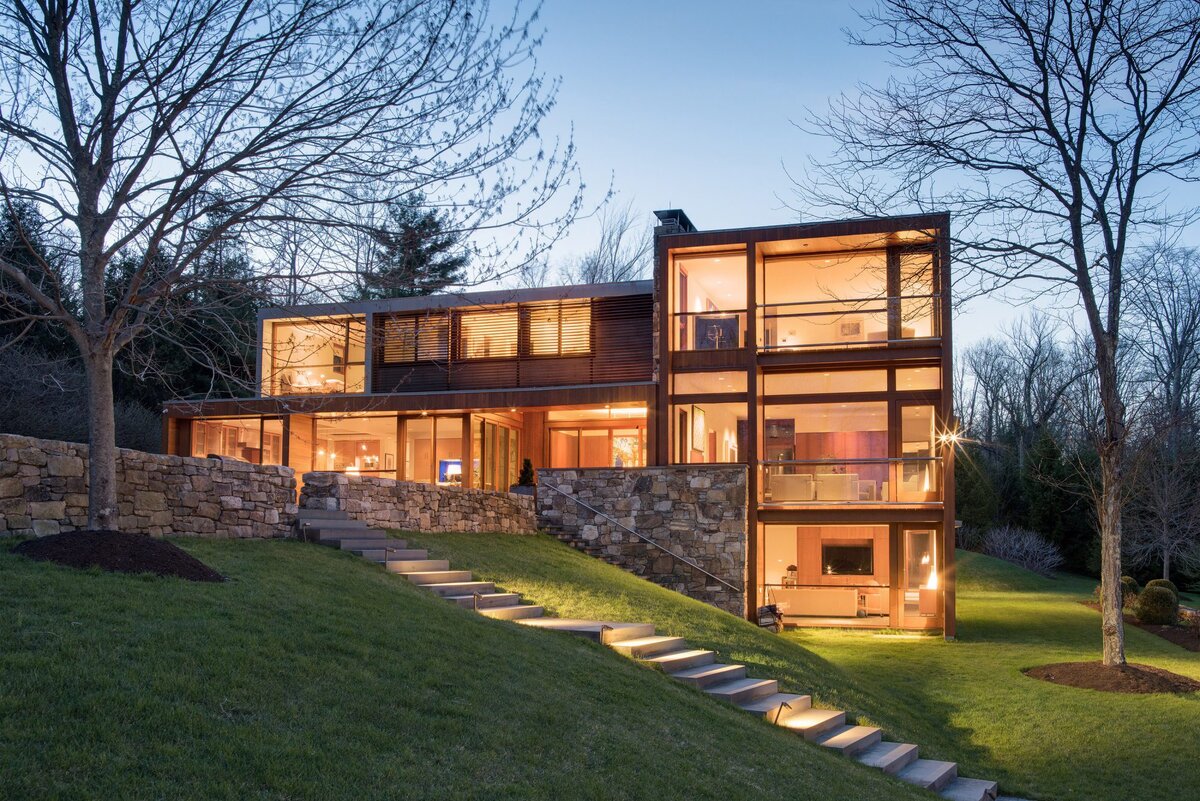 Источник изображения - https://helloadammoore.com/assets/img/properties/81-Cross-Ridge-Road/_ratioCropLarge/16.jpg