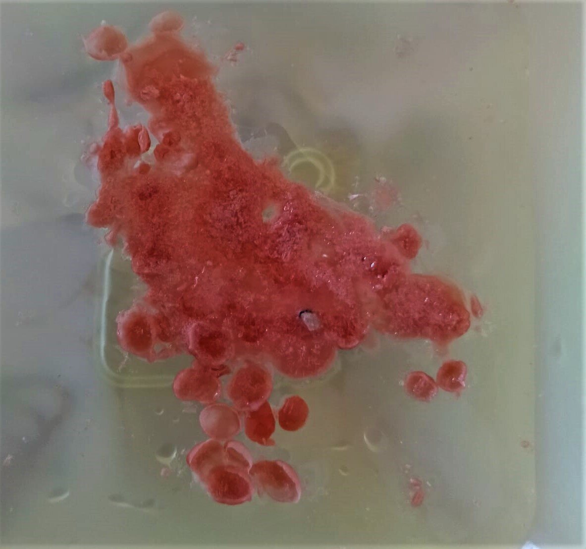 У меня тоже не получилось никакой фигуры. Или я просто не умею смотреть?