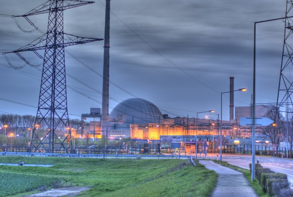 Какая из электростанций работает на урале. АЭС Филиппсбург. Атомные станции в Германии. Harz Германия атомная электростанция. ТЭС Германии.