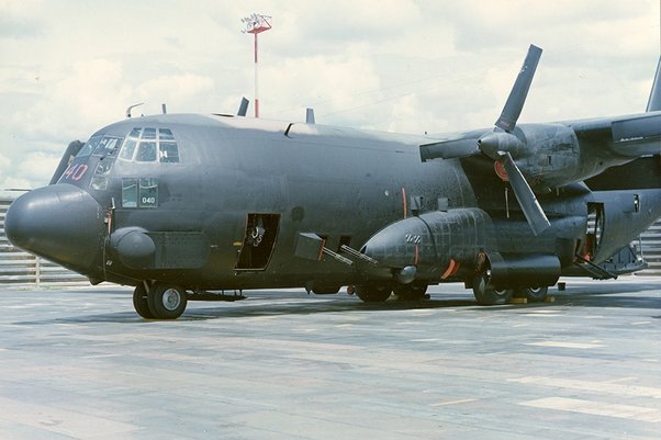AC-130 ВВС США в ожидании следующей миссии на базе Королевских ВВС Таиланда  / Источник https://clck.ru/32myZ8