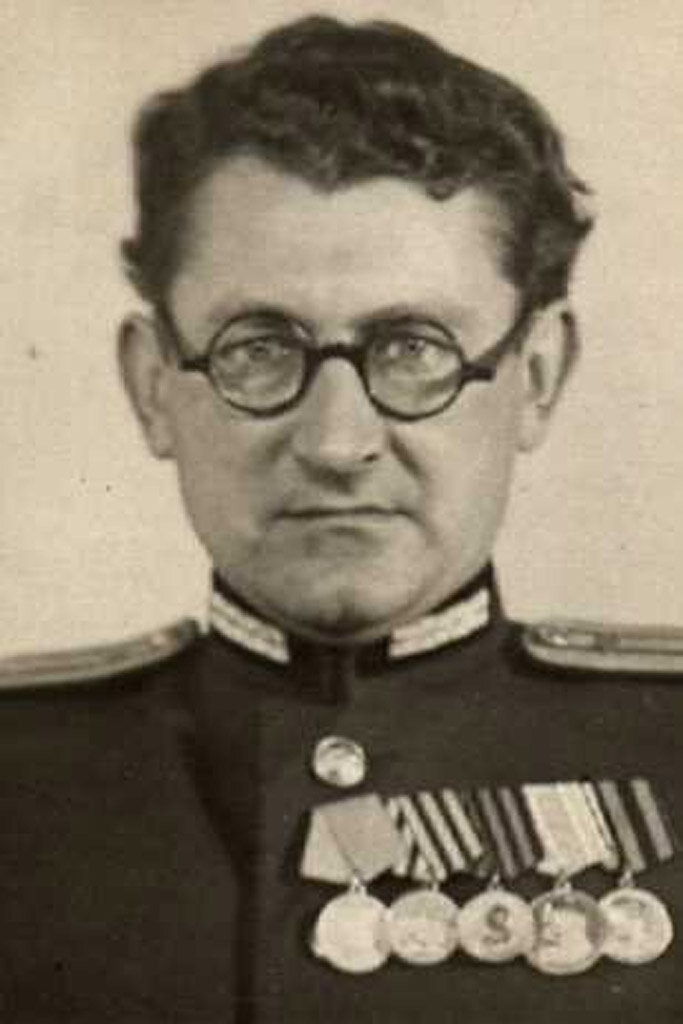 В.Г. Барабаш, один из тех, кто во время Великой Отечественной войны активно занимался механизмами заряжания танковых орудий.