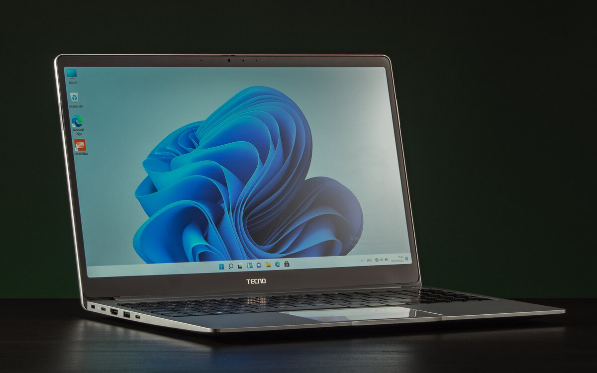 Ноутбук tecno megabook t1 silver. MEGABOOK t1. Техно Мегабук т1. Ноутбук Текно. Ноутбук Techno t1 r7