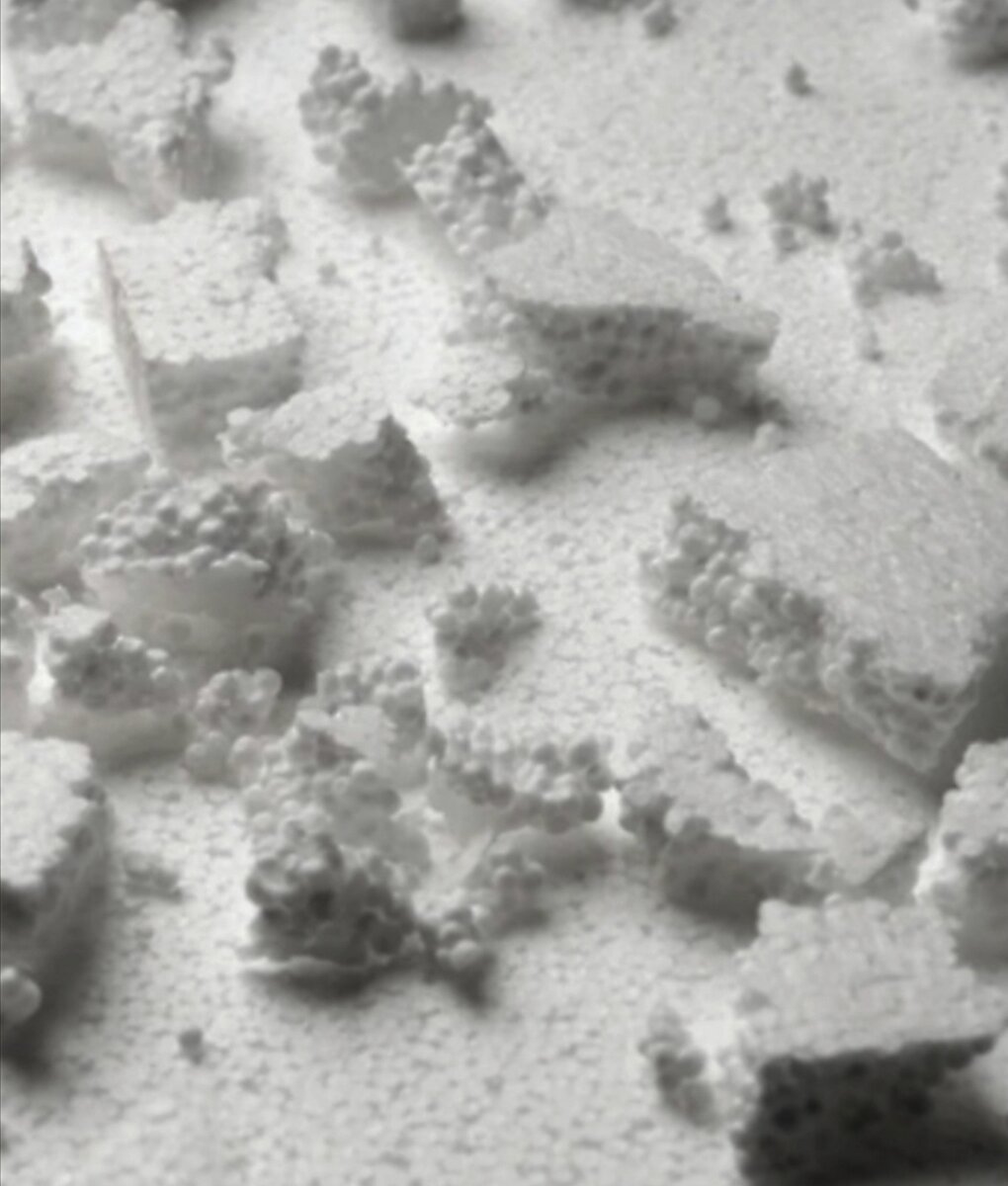 Подойдёт так же любой пенопласт