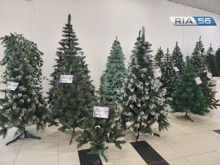    РИА56 выяснило, сколько стоит искусственная елка в Оренбурге Белов Михаил Александрович