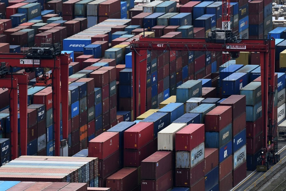 Ограничение параллельного импорта. Ограничение параллельного импорта. Контейнерооборот в российских портах. Принципы исчерпания исключительных прав. Параллельный импорт продукты.