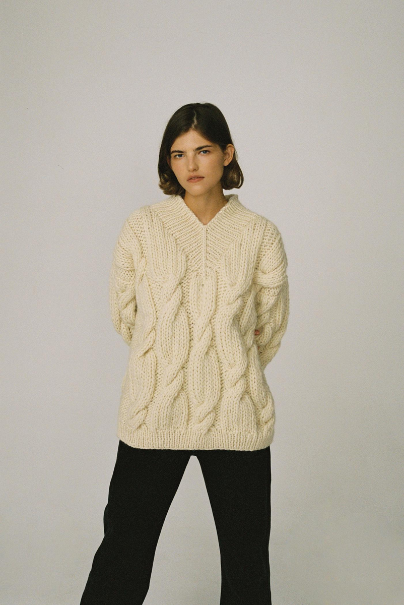 Красивые и модные свитера - фото, новинки, модели свитеров, идеи, с чем носить свитер