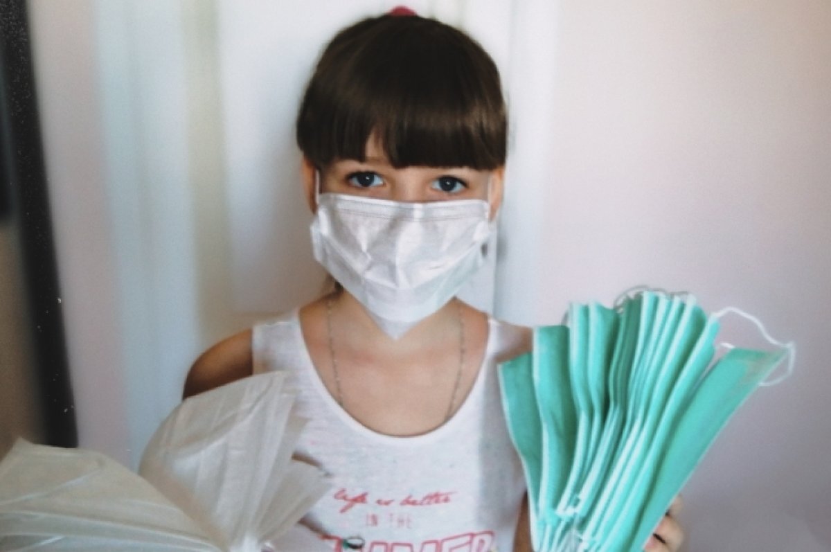    Профессор Кешишян: ношение медицинской маски маленькими детьми опасно