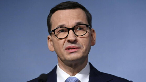    В Польше заявили, что пока не планируют передавать Украине очередные танки Дарья Смирнова