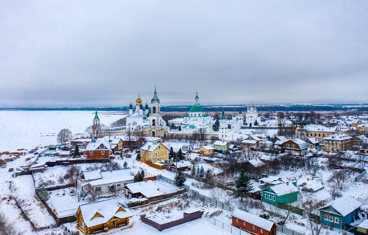 📍 Прекрасный, древний Ростов. Это город, пропитанный историей.