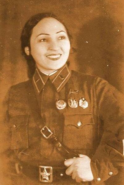 В Узбекистане её помнят как «Тамарахоним», но родилась она армянской девочкой Тамарой Петросян.-3