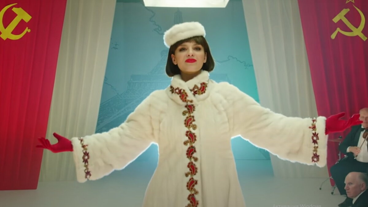 Советская мода в Париже глазами создателей сериала "Красная королева"