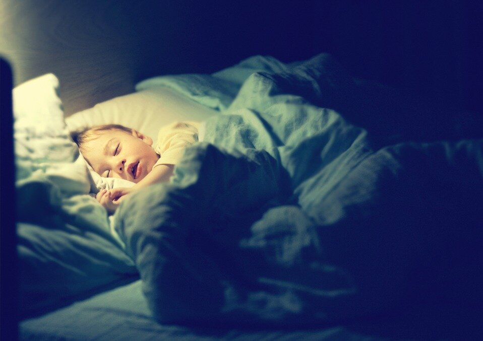 ребенок спит