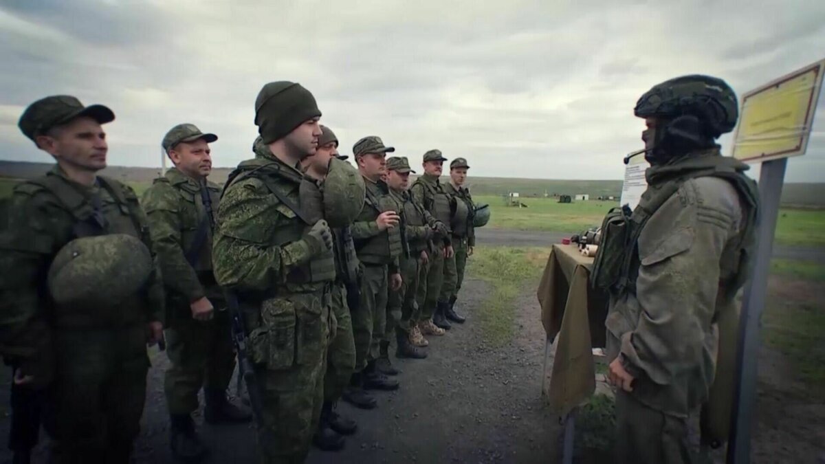     Новый бессовестный вид мошенничества зафиксирован в регионе. Злоумышленники через объявления в соцсетях выманивают у волгоградцев деньги якобы на нужды мобилизованных граждан для участия в СВО.