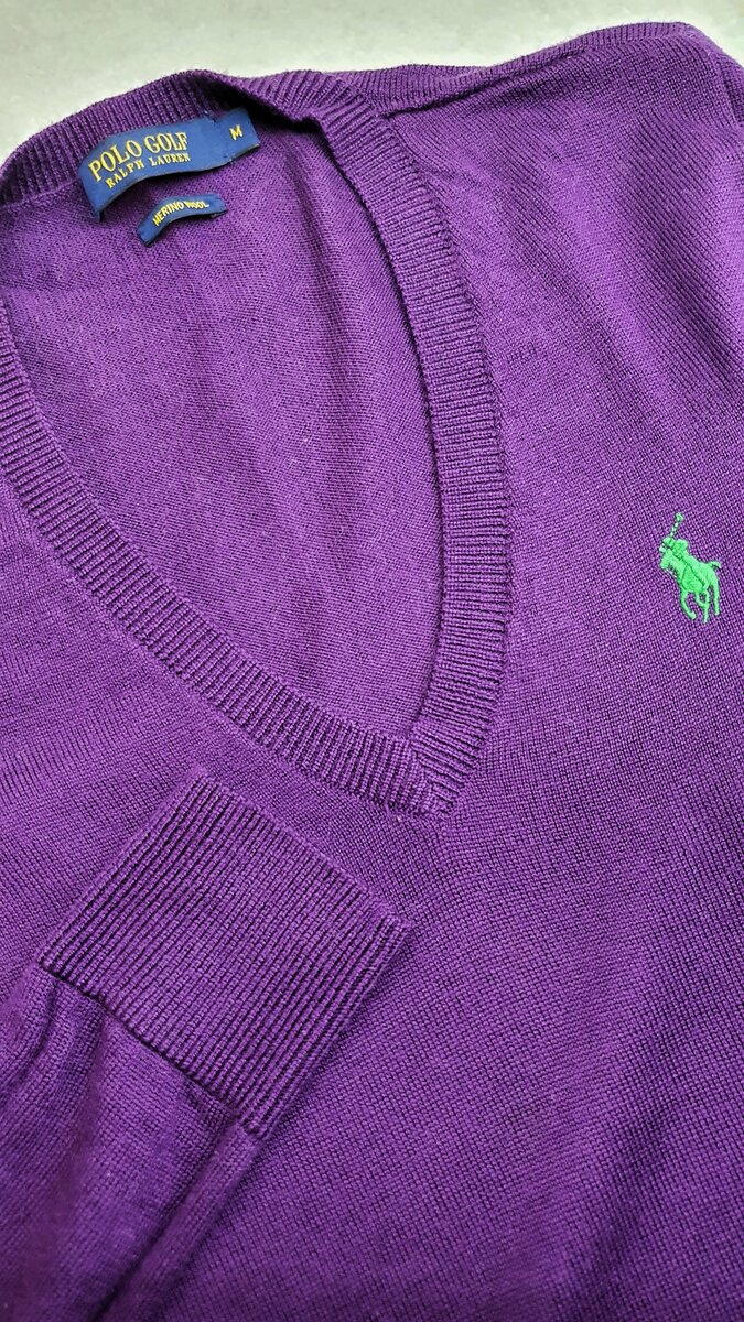 Нравится контрастный всадник- логотип.