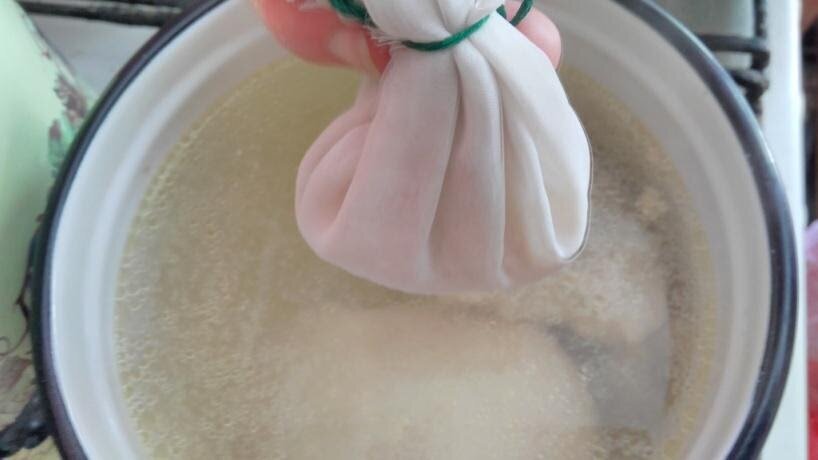 Почему икра стала очень соленой. Что делать если пересолил. Как удалить лишнюю соль. Спасите пересоленный суп. Кулинарные лайфхаки от шеф-повара.