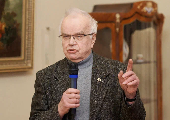 Заведующий кафедрой теории и истории социологии, декан социологического факультета РГГУ Жан Тощенко. Из выступления на закрытой сессии Московского экономического форума 15.12.2022