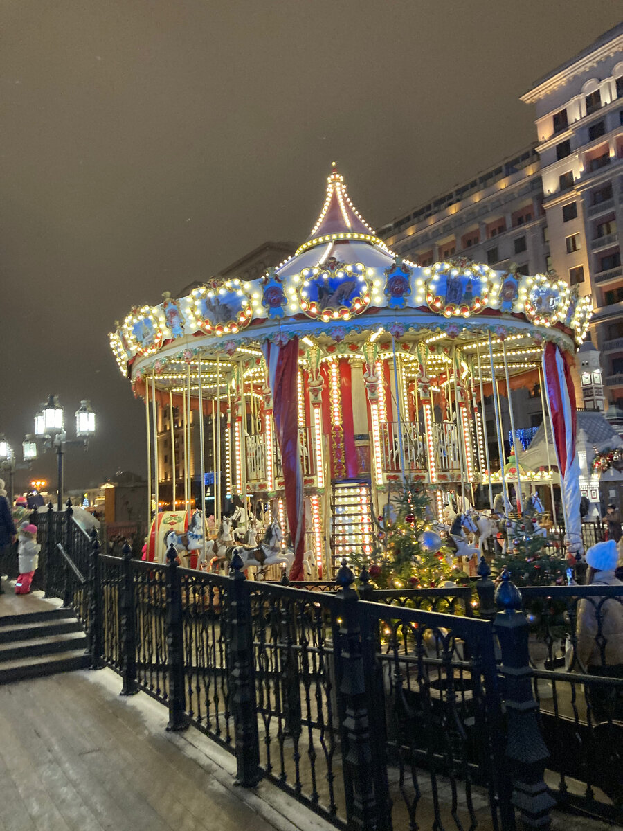 Карусель на площадь Революции, 14.01.23