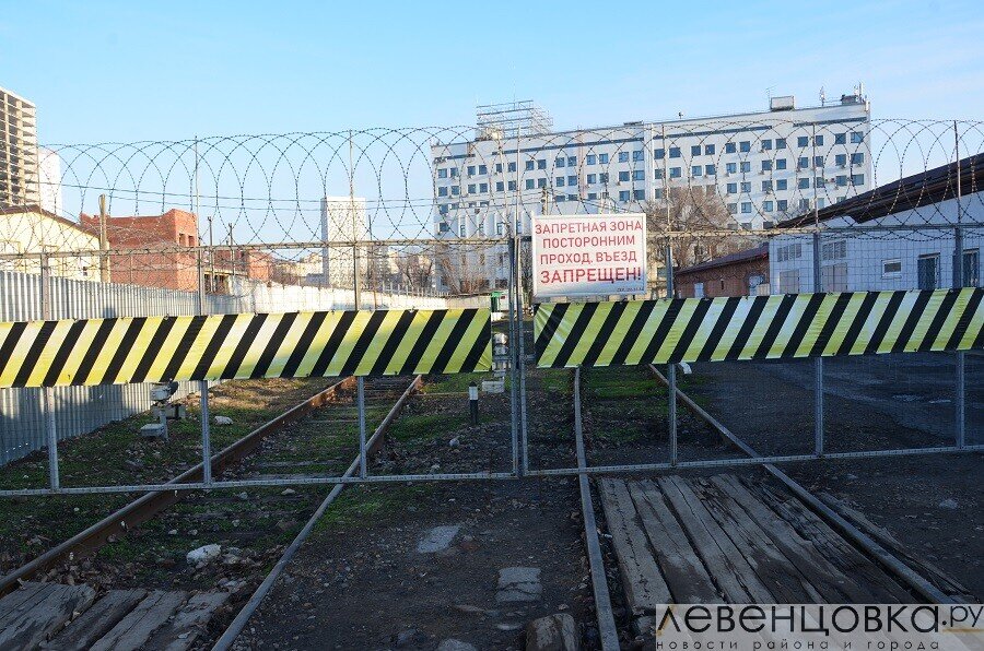   “Конвойный” дворик у Главного железнодорожного вокзала Ростова.