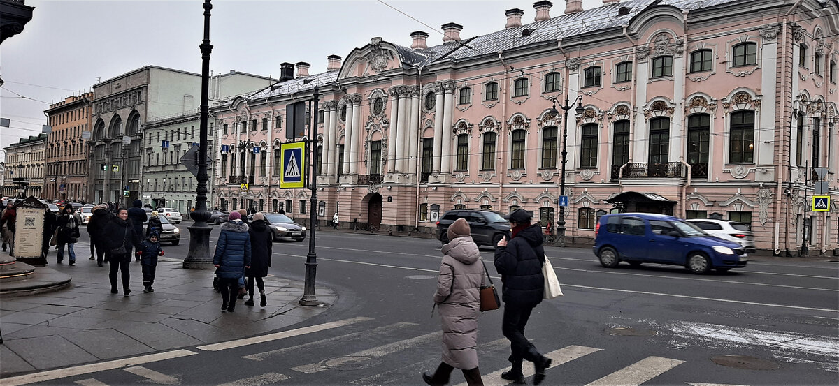 Невский проспект  Строгановский дворец. Фото автора