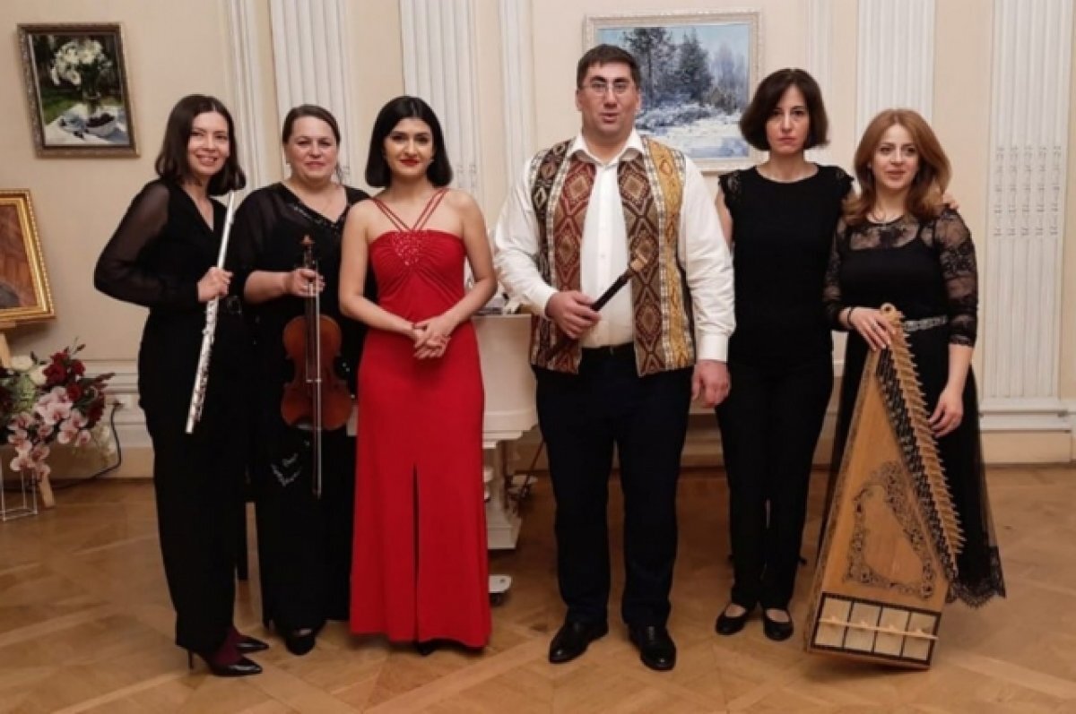    В Петербурге 5 февраля пройдет концерт ансамбля «Ашуг»