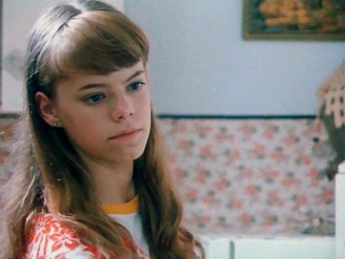 
Кадр из х/ф “Переходный возраст”