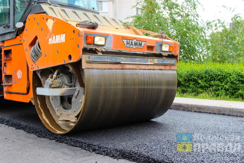      В Волжском обсуждается проект дорожного ремонта проспекта Дружбы
