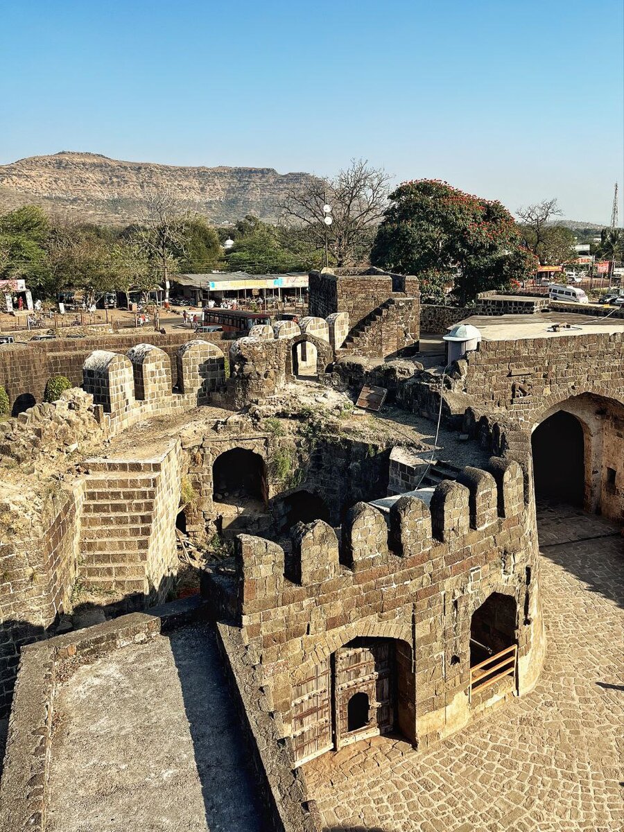 Вход в крепость