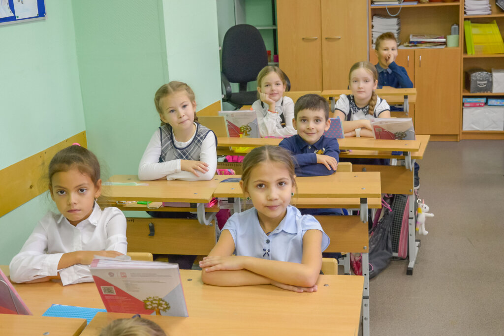    Поговорим о школьниках