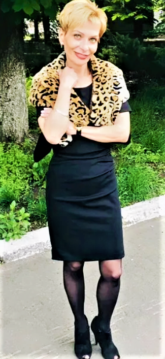 Сама женственность и красота)