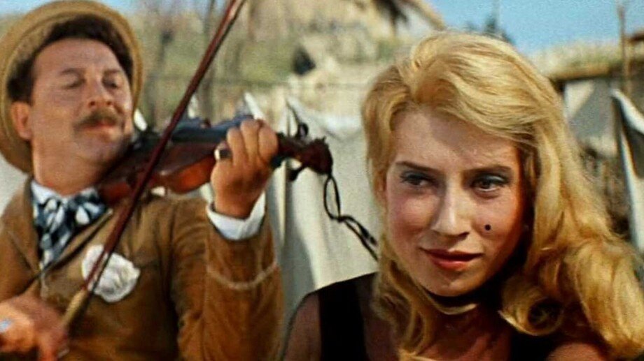 29 апреля 1967 года на советские киноэкраны вышла картина Эдмонда Кеосаяна «Неуловимые мстители».-5