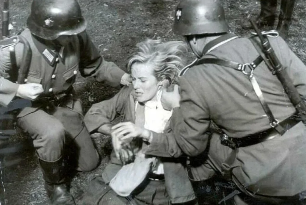 Фото из немецких борделей времен войны