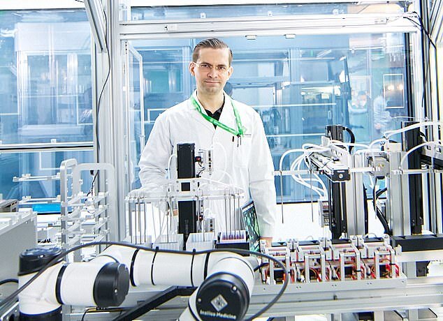 Alex Zhavoronkov, глава биотехнологической компании Insilico Medicine (Гонконг)