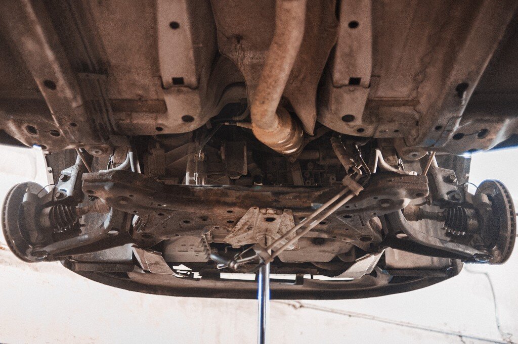 Рулевая рейка Додж Калибр демонтирована