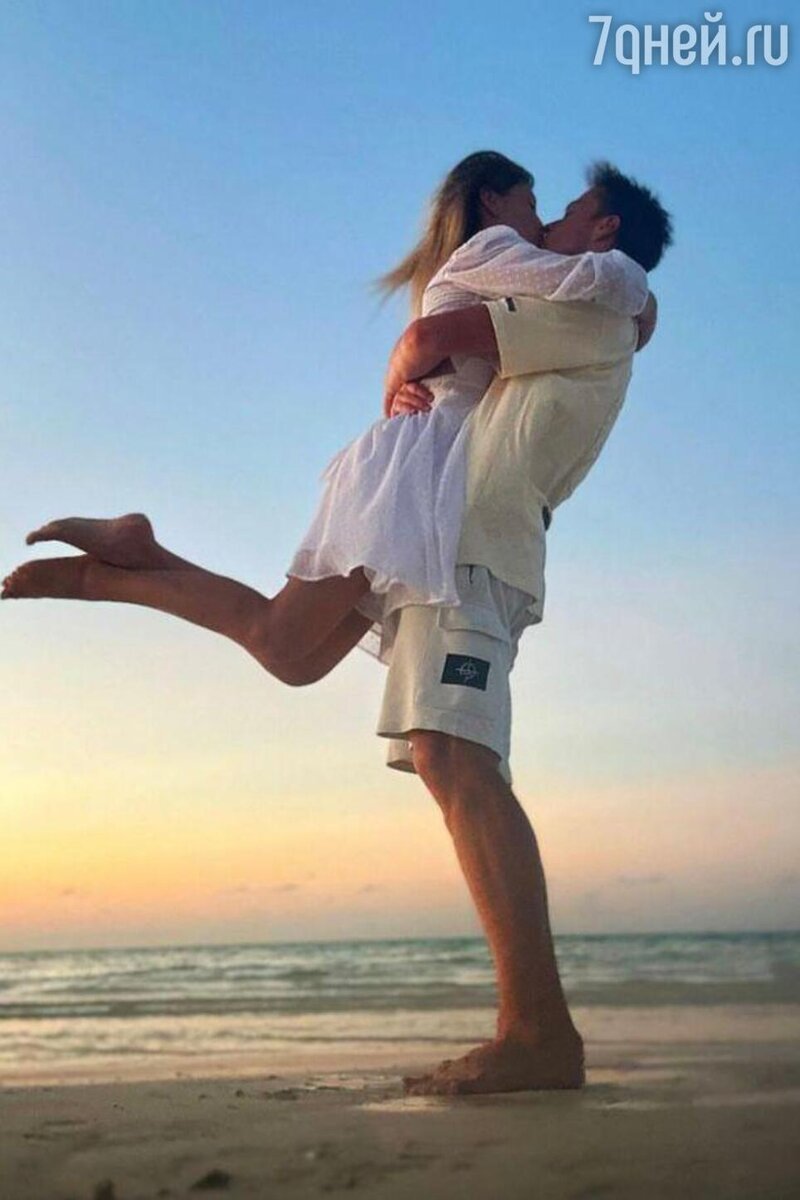    Алена Косторная и Георгий Куница Соцсети