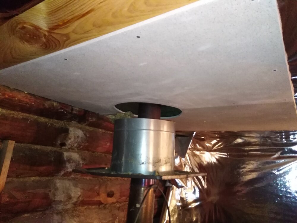 Крепление минеритовых плит к потолочному перекрытию.