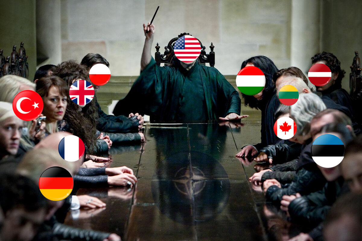 Нато глазами поттеромана. Кадр из седьмого фильма, но всё же :)