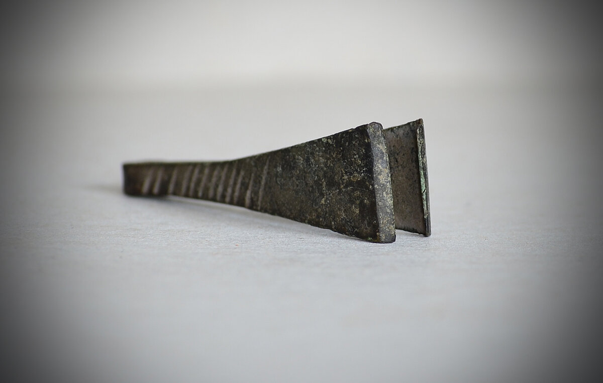 Древнерусский пинцет