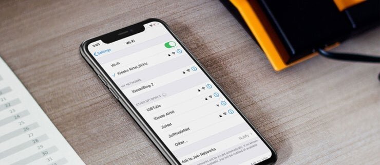    Какой смысл держать Wi-Fi включенным и постоянно сканировать сети вокруг, если ни к одной из них вы не подключитесь.