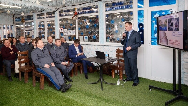 На совещание приехало больше 20 участников, Фото: Дмитрий Ахмадуллин / ИА «Победа26»