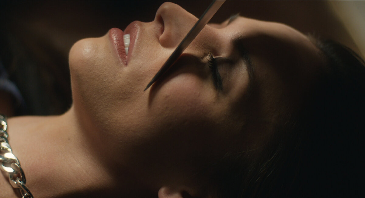 Фильм: «Истерия» (Delirium). Источник: https://www.kinopoisk.ru/picture/3157730/